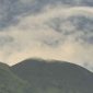 Aktivitas Gunung Gamalama Ternate, Maluku Utara, meningkat. Warga, pengunjung, maupun wisatawan diminta tidak beraktivitas di sekitar Gunung Gamalama Ternate.