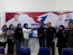 LO Ishak Naser Resmi Daftar ke DPD Partai Perindo