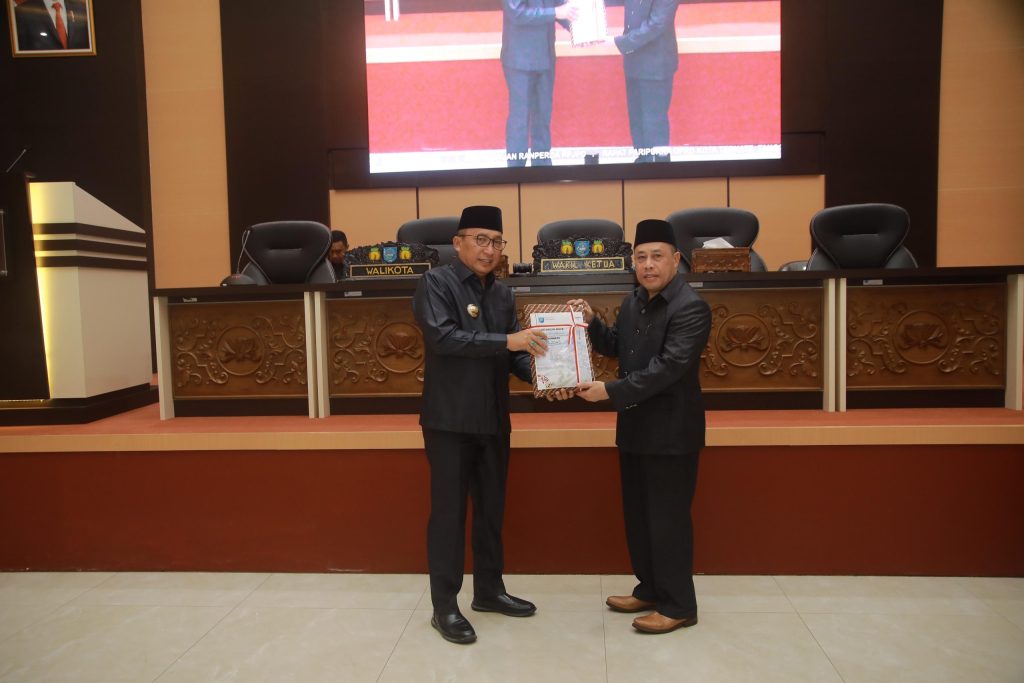 Wali Kota Ternate Resmi Sampaikan RPJPD 2025-2055