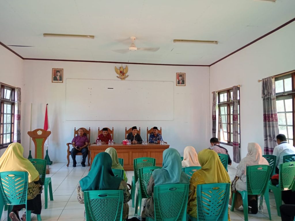 Kemenag Halsel Gelar Evaluasi Pasca Diklat untuk 20 Pegawai