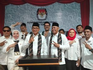 Pasangan Tauhid-Nasri Resmi Mendaftar ke KPU Ternate