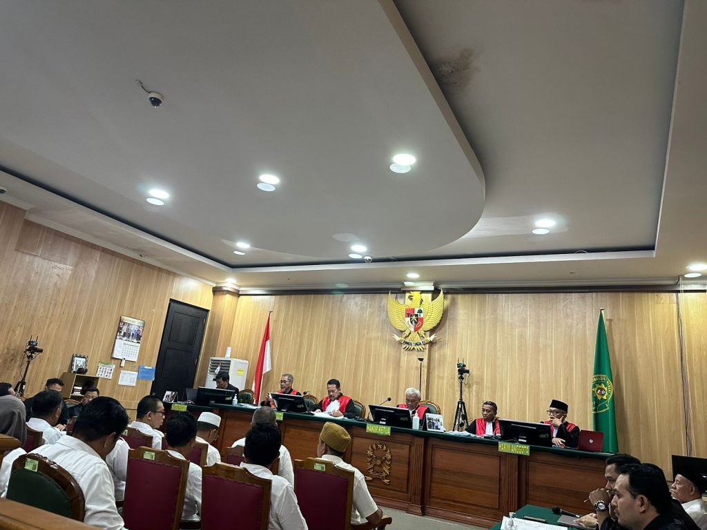 Menantu Jokowi Disebut Dalam Sidang Suap Mantan Gubernur Malut