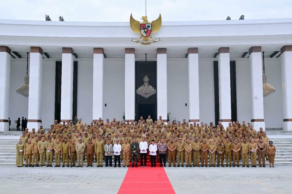 Pj. Gubernur Maluku Utara Hadiri Rapat Bersama Presiden Jokowi di IKN
