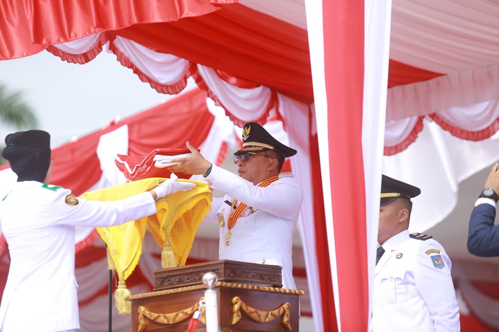 Wali Kota Ternate Pimpin Upacara HUT RI ke-79 di Lapangan Ngaralamo