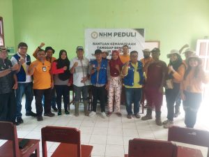 PT NHM Kembali Salurkan Bantuan Tunai untuk Korban Banjir di Rua