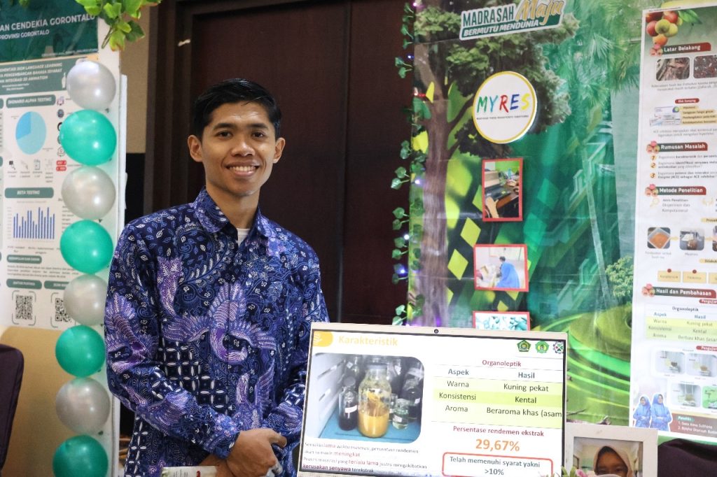 Kakanwil Kemenag Malut Resmi Buka MYRES Expo 2024, Pamerkan Inovasi Siswa Madrasah