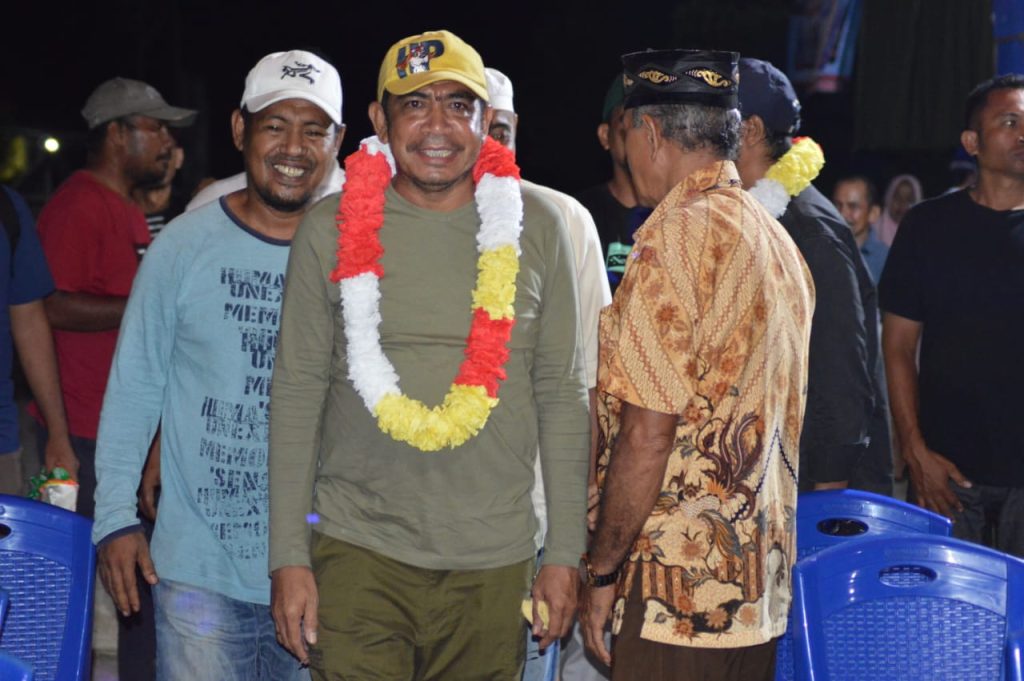 Warga Madopolo Sambut Antusias Paslon BK-UHS, Siap Dukung Perubahan