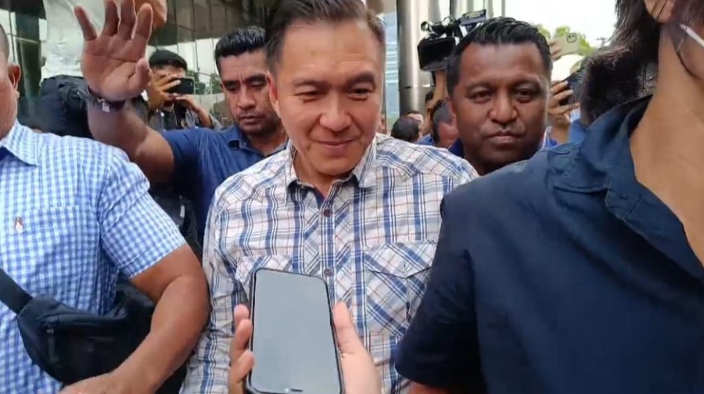 Komisaris Utama PT Mineral Trobos Diperiksa KPK, Pengawalnya Cekcok dengan Wartawan