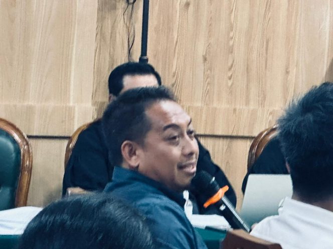 
 Sidang Muhaimin Syarif: Mantan Kadis ESDM dan Kontraktor Diperiksa