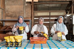 Melalui program CSR, PT TBK NCKL, Dorong Pertumbuhan Ekonomi Di Desa Kawasi