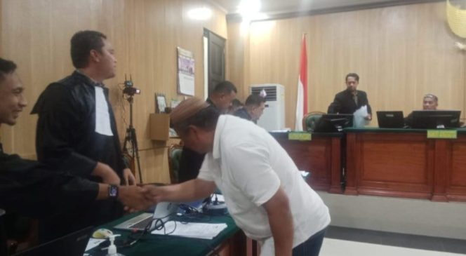 
 Sidang Korupsi Mantan Kadikbud Malut: Bantahan Suap Jabatan, Klaim Bantuan Biaya Pengobatan