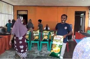 Kades Talimau Diduga Bagikan Beras di Masa Tenang Pilkada