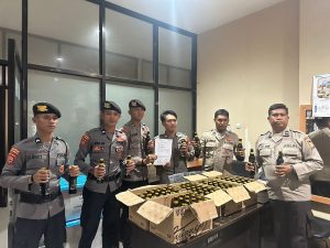 Operasi Pekat Hari Kedua, Tim Polda Malut Amankan Ratusan Botol Miras
