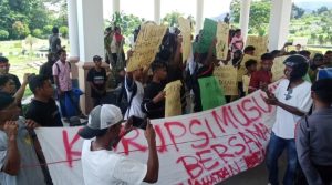 Warga Kusubibi Desak Audit dan Pemecatan Kades Diduga Gelapkan Dana Desa