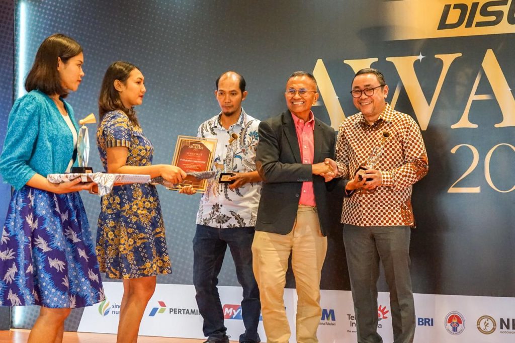 NHM Raih Penghargaan Perusahaan Tambang Swasta Terkonsisten dalam K3 di Disway Awards 2024