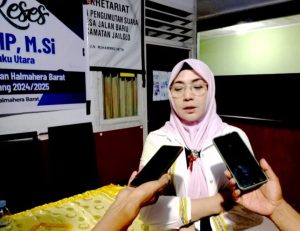 Husni Bopeng Tegaskan Pembangunan Jalan Tani di Halbar Jadi Prioritas