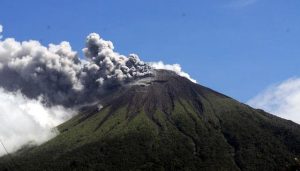 Peningkatan Aktivitas Gunung Gamalama, Warga Diminta Waspada