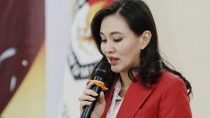 Dari Duka ke Takhta: Perjalanan Sherly Tjoanda Menjadi Gubernur Perempuan Pertama Maluku Utara