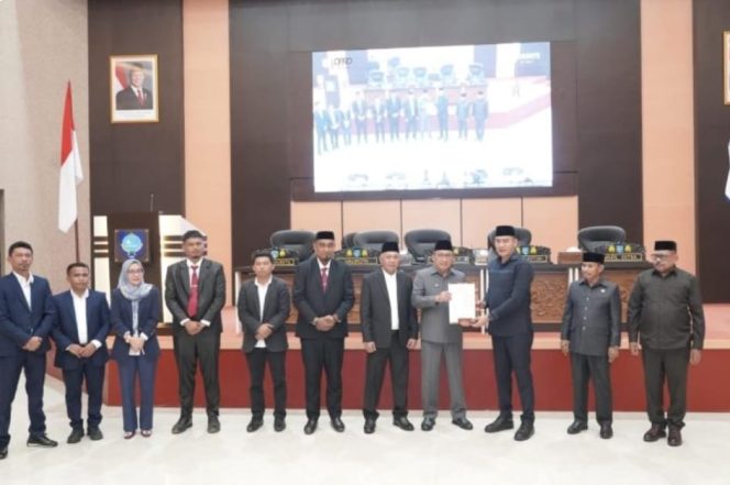 
 DPRD Ternate Umumkan Akhir Masa Jabatan Wali Kota dan Paslon Terpilih 2024