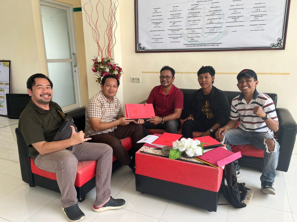 Polres Halbar Serahkan Berkas Penganiayaan Pejabat dan Legislator ke Jaksa