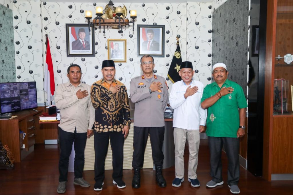 Kapolda Malut dan Kakanwil Kemenag Perkuat Sinergi Jaga Kerukunan