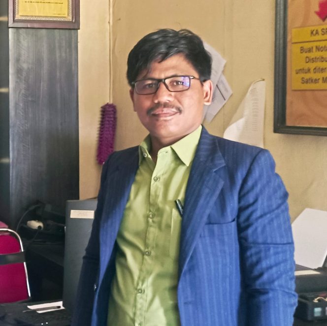 
 Pemecatan 4 Kades di Halsel Cacat Hukum, Praktisi Hukum: Bupati Langgar Undang-Undang!