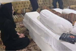 Gubernur Sherly Laos Sampaikan Belasungkawa Atas Wafatnya KH. Abdul Gani Kasuba