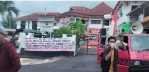 Dugaan Korupsi Asrama Haji Malut Kembali Disorot, Massa Desak Penegak Hukum Bertindak