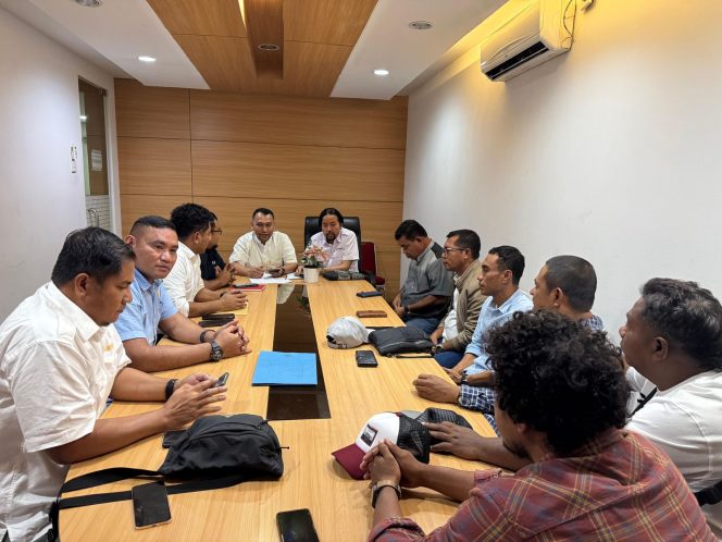 
 Karyawan Dirumahkan Dukung Efisiensi NHM, Harap Tambang Pulih