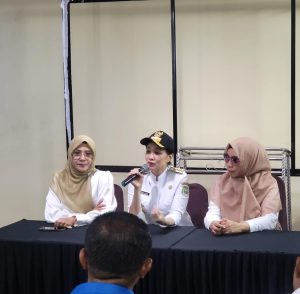“Disambut Adat Joko Kaha, Gubernur Sherly Tjoanda Mulai Babak Baru Kepemimpinan di Maluku Utara”