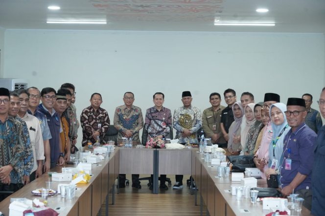 
  Pangkas Perjalanan Dinas, Pemkot Ternate Patuh Inpres Efisiensi