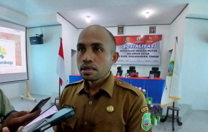 
 Kepala Dinas PMD Haltim, Khalid Abbas
