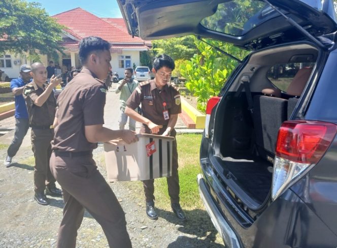 
 Dugaan Korupsi RTH Masjid Raya Kejari Haltim Geledah Dinas Terkait