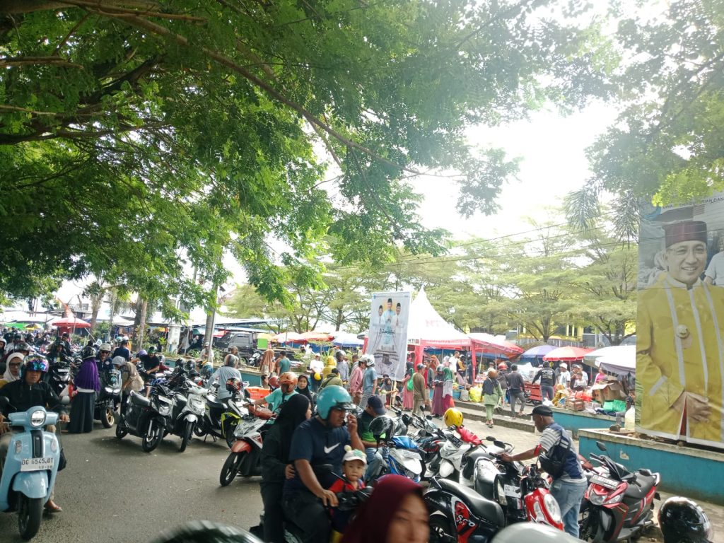 Pasar Higenis Ternate Semrawut, Warga Keluhkan Parkir dan Drainase