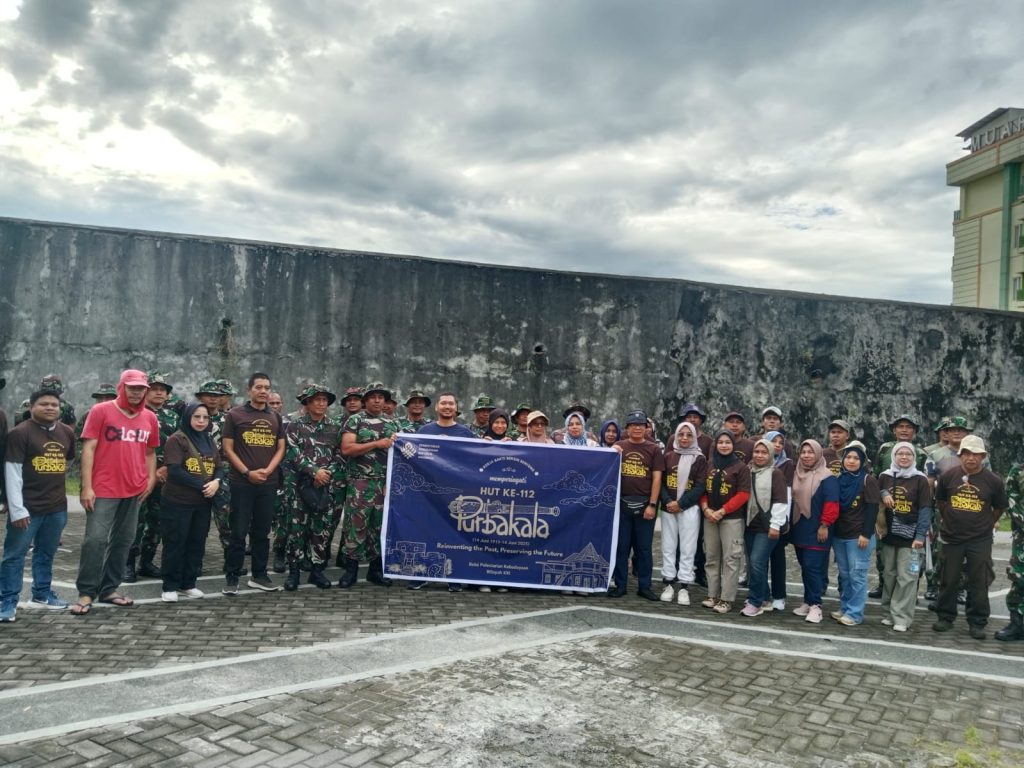Benteng Oranje Disapu Bersih di Hari Purbakala ke-112