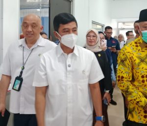 Wamenkes RI Respon Temuan Belatung dan Kasus Keracunan MBG di Ternate