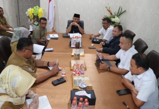
 Maluku Utara Ngebut Bangun Infrastruktur, Wagub Turun Tangan