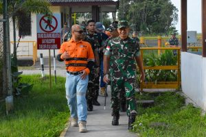 Pangdam XV/Pattimura dan Danrem 152/Baabullah Kunjungi Tambang NHM