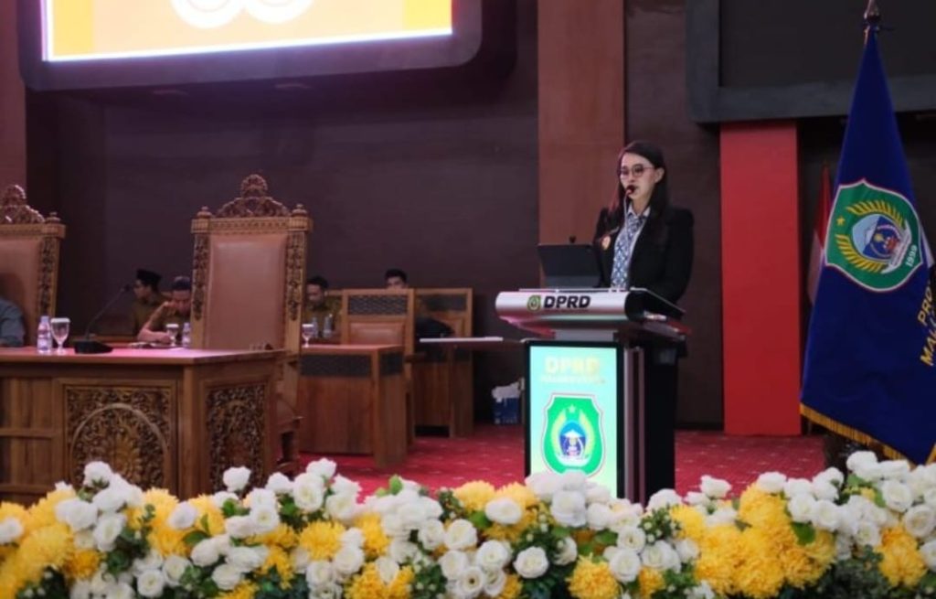 Gubernur Sherly: APBD-P Harus Kembali untuk Rakyat