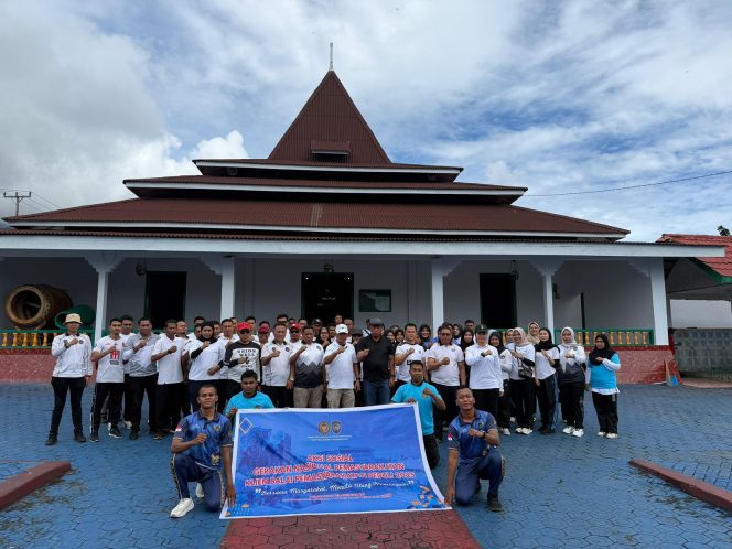 
 Lapas Perempuan Ternate Ikut Aksi Sosial Gerakan Nasional Pemasyarakatan di Masjid Sigiheku Ternate