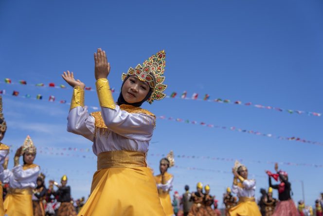 
 Harita Nickel Hadirkan Tawa Anak Obi di Tengah Kawasan Industri