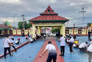 Kabapas dan Ditjenpas Malut Gelar Kerja Bakti di Ternate, Wujud Pidana Alternatif Kerja Sosial dalam KUHP 2023