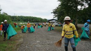 NHM Gelar Aksi Bersih-Bersih Tambang Gosowong di World Cleanup Day 2025