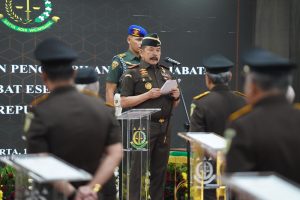 Jaksa Agung Mutasi 73 Pejabat, Sufari Resmi Nahkodai Kejati Maluku Utara