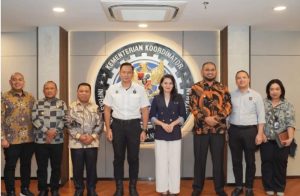 Kelapa Jadi Emas Hijau: Sherly Laos Dorong Hilirisasi dan Infrastruktur Desa