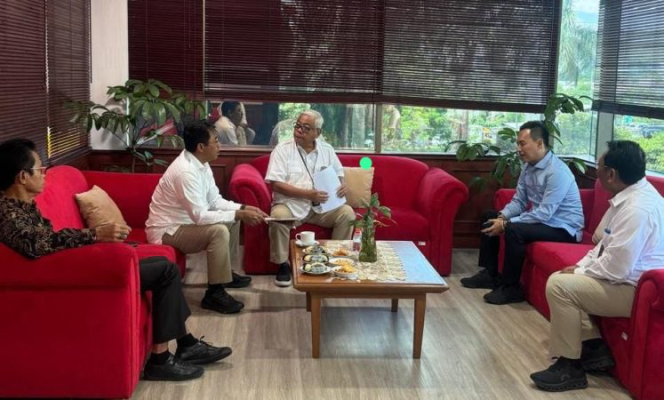 
 Bulog dan Pemkab Haltim Matangkan Rencana Pembangunan Gudang Logistik di Kota Maba