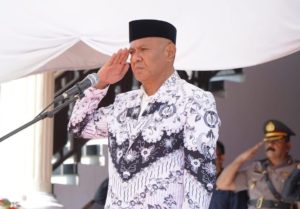 HUT ke-80 PGRI dan Hari Guru Nasional di Tidore Berlangsung Khidmat, Wali Kota Ajak Guru Jadi Teladan