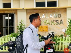 Plt Kadis PUPR Malut Datangi Kejati, Enggan Beri Keterangan
