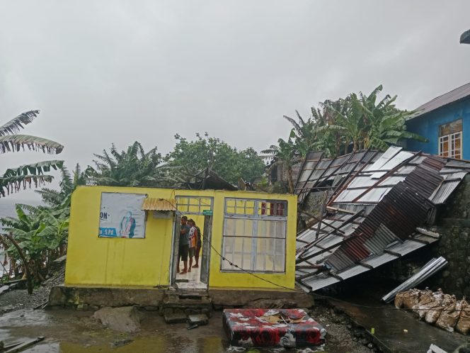 
 Perbaikan Rumah Korban Puting Beliung Hiri Belum Dimulai, BPBD Tunggu SK Wali Kota