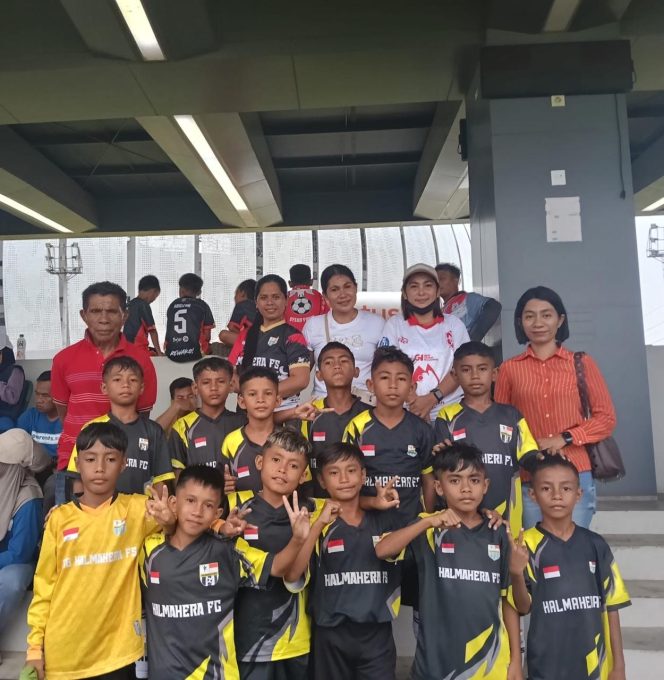 
 NHM Fasilitasi Perjalanan Atlet Muda Halmahera FC ke Ajang Nasional GRASSPORT 2025